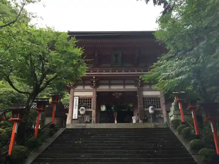 鞍馬寺の山門・神門