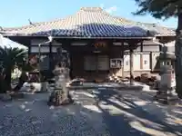 越境寺の本殿・本堂