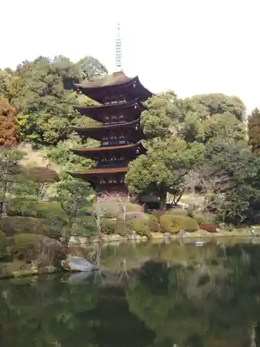 瑠璃光寺の建物その他