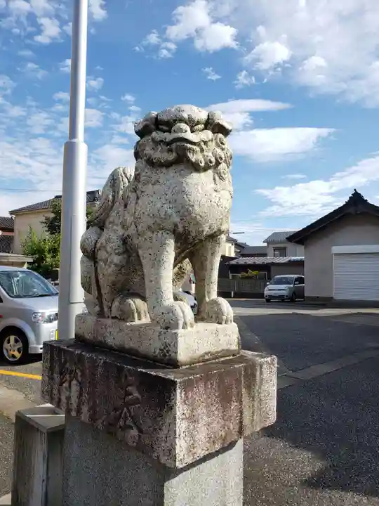 定塚神社の狛犬