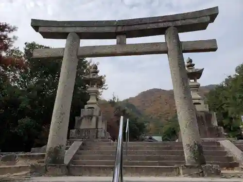 皇后八幡神社の鳥居