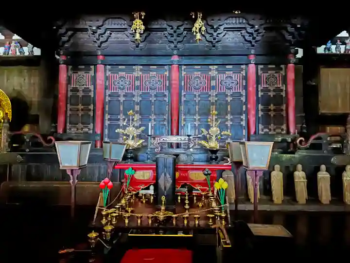 朝光寺の本殿・本堂