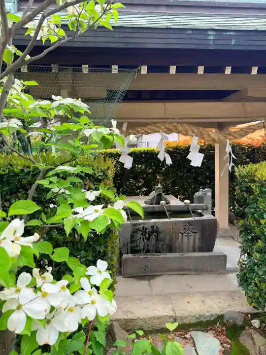 稲爪神社の{uncategorized: "未分類", other: "その他", undefined: "問題あり", building: "その他建物", grave: "お墓", sacred_gate: "鳥居", guardian: "狛犬", statue: "像", buddha: "仏像", history: "歴史", nature: "自然", garden: "庭園", animal: "動物", pagoda: "塔", temizu: "手水舎", mountain_gate: "山門・神門", sanctuary: "本殿・本堂", subordinate: "末社・摂社", art: "芸術", scenery: "景色", jizo: "地蔵", ema: "絵馬", goshuin: "御朱印", omikuji: "おみくじ", items: "授与品その他", amulet: "お守り", goshuincho: "御朱印帳", eats: "食事", festival: "お祭り", votive_dance: "神楽", shichigosan: "七五三参", wedding: "結婚式", experience: "体験その他", initially: "初詣", around: "周辺", anti_infection: "感染症対策"}