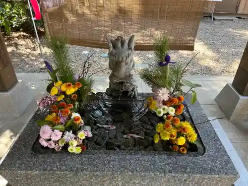 滑川神社 - 仕事と子どもの守り神の手水