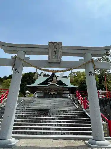 鏡山稲荷神社の鳥居