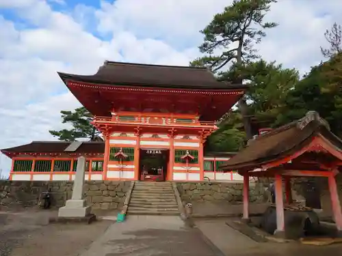 日御碕神社の山門