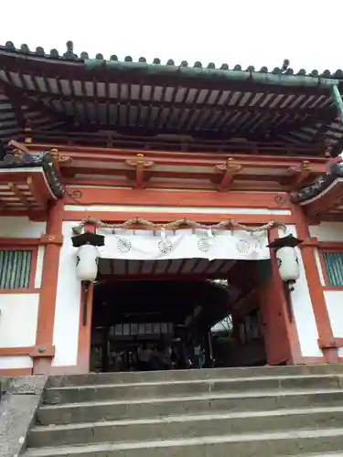 手向山八幡宮の本殿・本堂