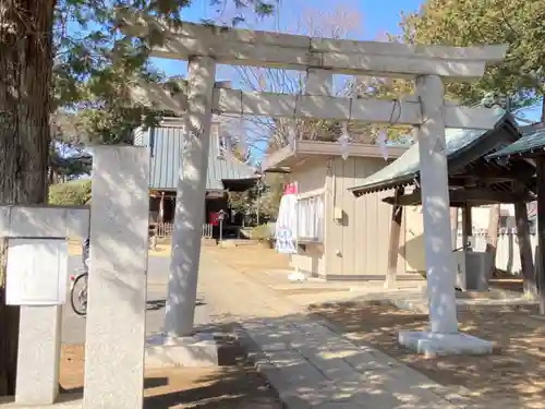 尉殿神社の鳥居