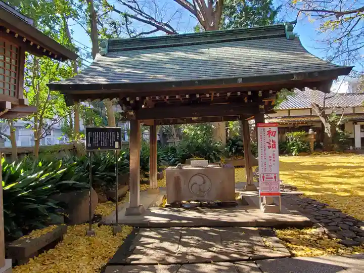 奥澤神社の手水舎