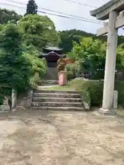 八幡神社の建物その他