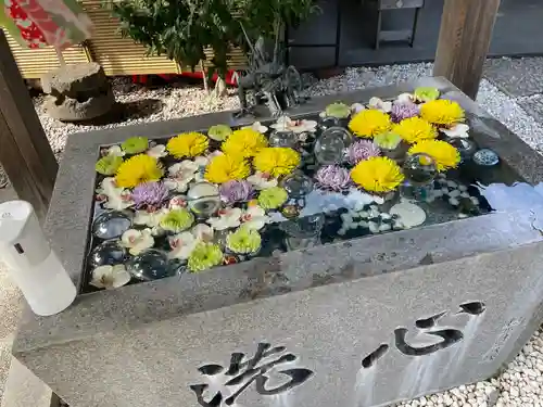 蛇窪神社の手水