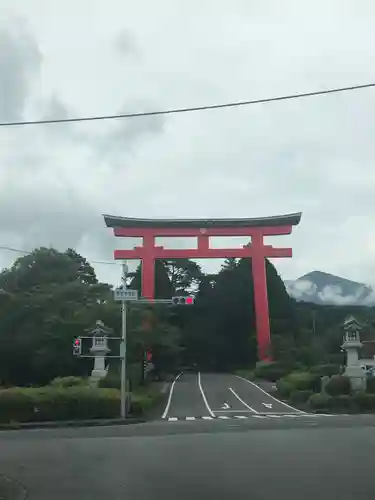 霧島神宮の鳥居