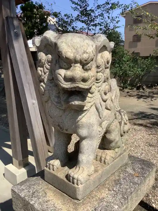 神明社(伝馬神明社)の狛犬