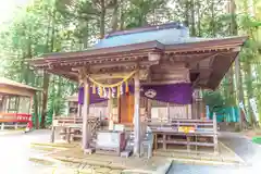 坪沼八幡神社の本殿