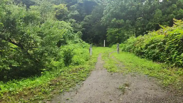 白津山観音堂の周辺