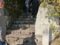 蚊野神社(皇大神宮摂社)・蚊野御前神社(皇大神宮摂社)の{uncategorized: "未分類", other: "その他", undefined: "問題あり", building: "その他建物", grave: "お墓", sacred_gate: "鳥居", guardian: "狛犬", statue: "像", buddha: "仏像", history: "歴史", nature: "自然", garden: "庭園", animal: "動物", pagoda: "塔", temizu: "手水舎", mountain_gate: "山門・神門", sanctuary: "本殿・本堂", subordinate: "末社・摂社", art: "芸術", scenery: "景色", jizo: "地蔵", ema: "絵馬", goshuin: "御朱印", omikuji: "おみくじ", items: "授与品その他", amulet: "お守り", goshuincho: "御朱印帳", eats: "食事", festival: "お祭り", votive_dance: "神楽", shichigosan: "七五三参", wedding: "結婚式", experience: "体験その他", initially: "初詣", around: "周辺", anti_infection: "感染症対策"}