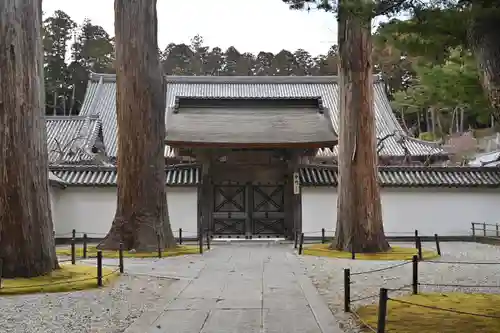 瑞巌寺の山門・神門