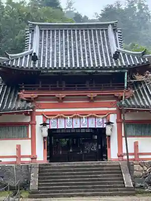 手向山八幡宮の山門・神門