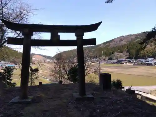 西側神社(福井県)