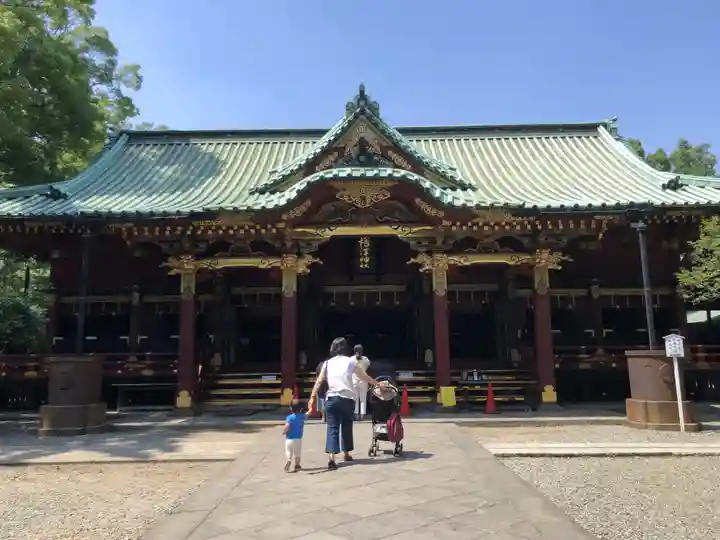 根津神社の本殿・本堂