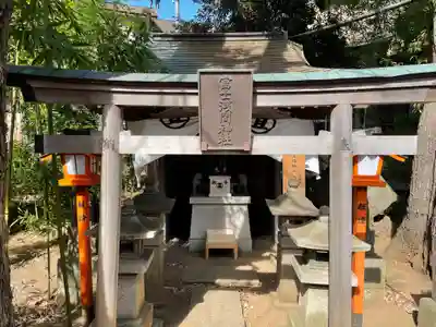 上目黒氷川神社の鳥居