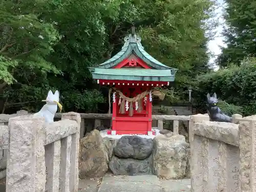堤治神社の末社・摂社
