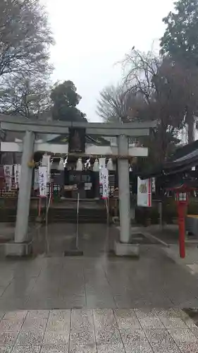 川越八幡宮の鳥居