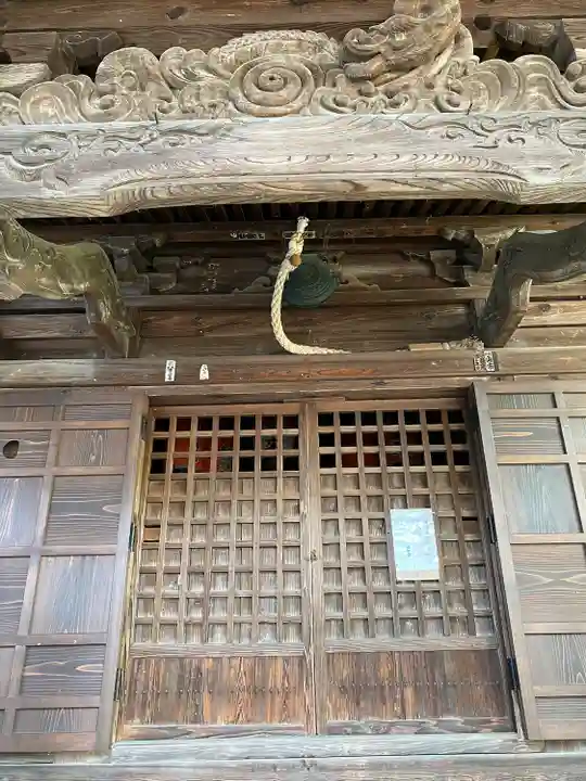 薬師堂(鶴の休石)(山形県)