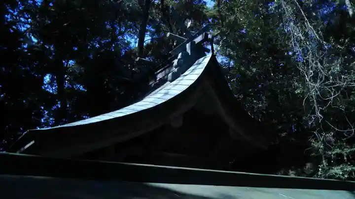 折居神社の本殿・本堂
