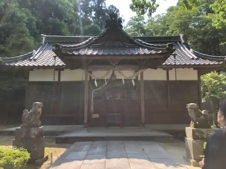 諸杉神社の本殿・本堂