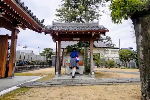 観音寺（北名古屋）の手水舎