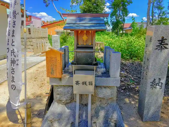 八劔神社(森孝)の末社・摂社
