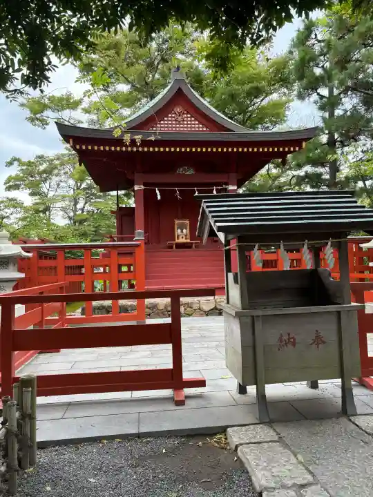 旗上弁財天社の{uncategorized: "未分類", other: "その他", undefined: "問題あり", building: "その他建物", grave: "お墓", sacred_gate: "鳥居", guardian: "狛犬", statue: "像", buddha: "仏像", history: "歴史", nature: "自然", garden: "庭園", animal: "動物", pagoda: "塔", temizu: "手水舎", mountain_gate: "山門・神門", sanctuary: "本殿・本堂", subordinate: "末社・摂社", art: "芸術", scenery: "景色", jizo: "地蔵", ema: "絵馬", goshuin: "御朱印", omikuji: "おみくじ", items: "授与品その他", amulet: "お守り", goshuincho: "御朱印帳", eats: "食事", festival: "お祭り", votive_dance: "神楽", shichigosan: "七五三参", wedding: "結婚式", experience: "体験その他", initially: "初詣", around: "周辺", anti_infection: "感染症対策"}