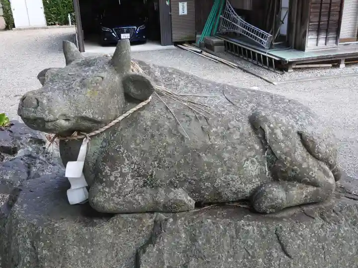 岡神社(滋賀県)