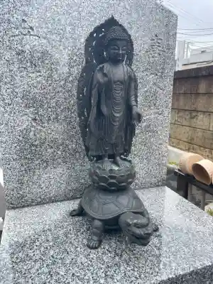 本松寺の{uncategorized: "未分類", other: "その他", undefined: "問題あり", building: "その他建物", grave: "お墓", sacred_gate: "鳥居", guardian: "狛犬", statue: "像", buddha: "仏像", history: "歴史", nature: "自然", garden: "庭園", animal: "動物", pagoda: "塔", temizu: "手水舎", mountain_gate: "山門・神門", sanctuary: "本殿・本堂", subordinate: "末社・摂社", art: "芸術", scenery: "景色", jizo: "地蔵", ema: "絵馬", goshuin: "御朱印", omikuji: "おみくじ", items: "授与品その他", amulet: "お守り", goshuincho: "御朱印帳", eats: "食事", festival: "お祭り", votive_dance: "神楽", shichigosan: "七五三参", wedding: "結婚式", experience: "体験その他", initially: "初詣", around: "周辺", anti_infection: "感染症対策"}