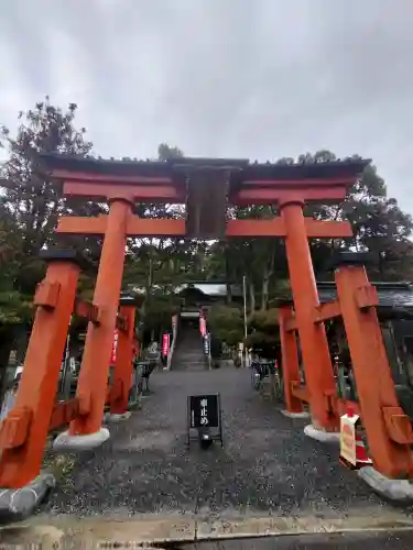 敢國神社の{uncategorized: "未分類", other: "その他", undefined: "問題あり", building: "その他建物", grave: "お墓", sacred_gate: "鳥居", guardian: "狛犬", statue: "像", buddha: "仏像", history: "歴史", nature: "自然", garden: "庭園", animal: "動物", pagoda: "塔", temizu: "手水舎", mountain_gate: "山門・神門", sanctuary: "本殿・本堂", subordinate: "末社・摂社", art: "芸術", scenery: "景色", jizo: "地蔵", ema: "絵馬", goshuin: "御朱印", omikuji: "おみくじ", items: "授与品その他", amulet: "お守り", goshuincho: "御朱印帳", eats: "食事", festival: "お祭り", votive_dance: "神楽", shichigosan: "七五三参", wedding: "結婚式", experience: "体験その他", initially: "初詣", around: "周辺", anti_infection: "感染症対策"}