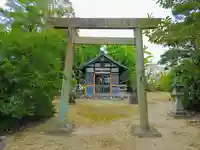 神明社(下屋)の鳥居