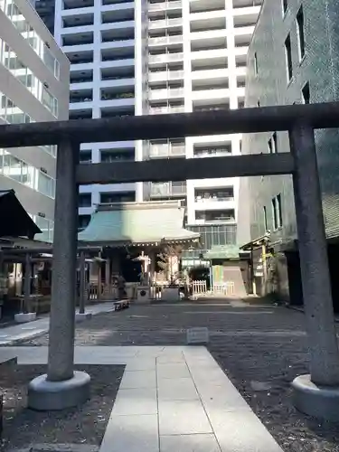 宮益御嶽神社の鳥居