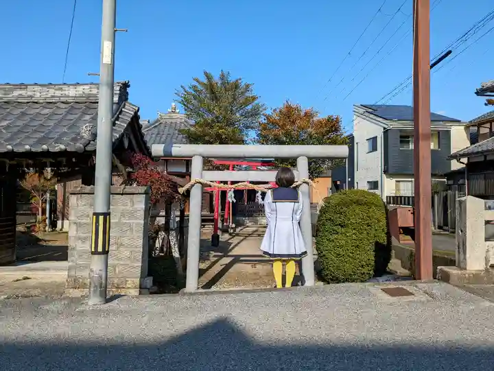 折玉大明神の鳥居