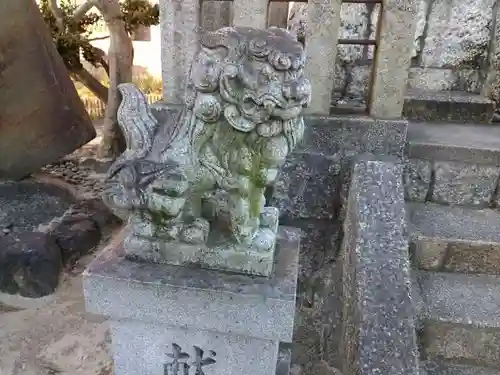 宗像神社（仲新田宗像神社）の狛犬