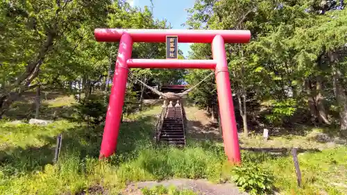 新星神社の鳥居