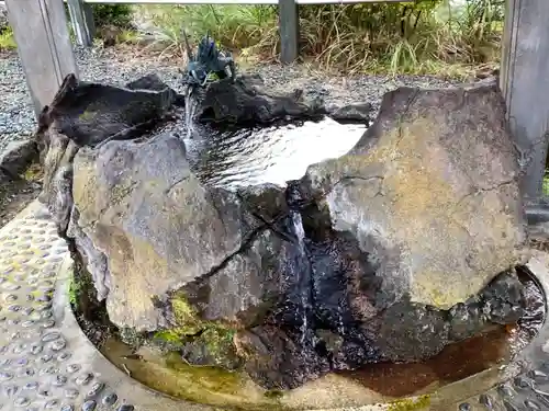 鳥海山大物忌神社吹浦口ノ宮の手水舎
