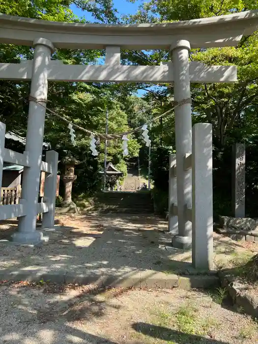 古四王神社の鳥居