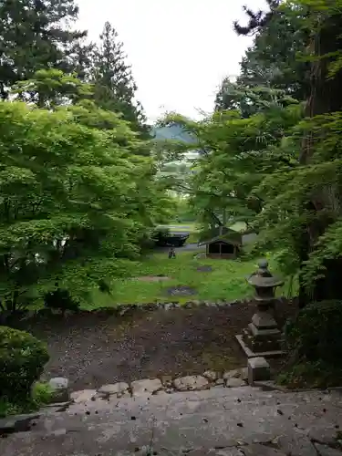 龍穏寺の庭園