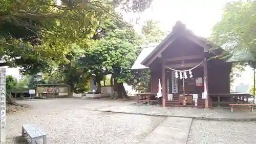 音無神社の本殿