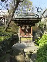 首途八幡宮の末社