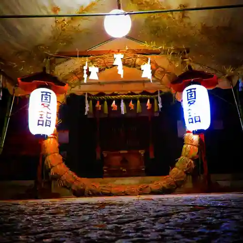 艮神社の本殿