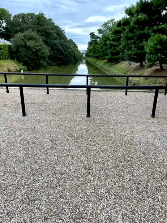 仁徳天皇陵(百舌鳥耳原中陵)のその他建物