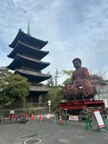 八事山 興正寺の仏像