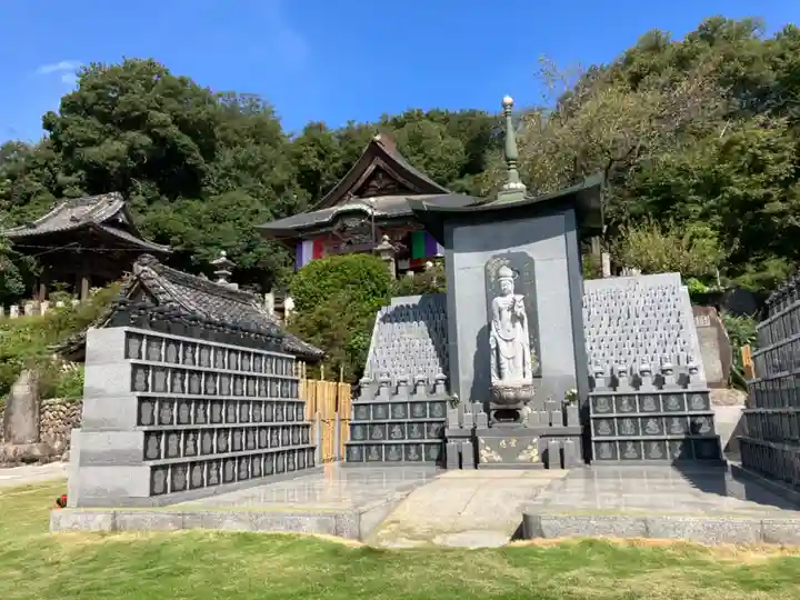 埼玉厄除け開運大師・龍泉寺(切り絵御朱印発祥の寺)(埼玉県)